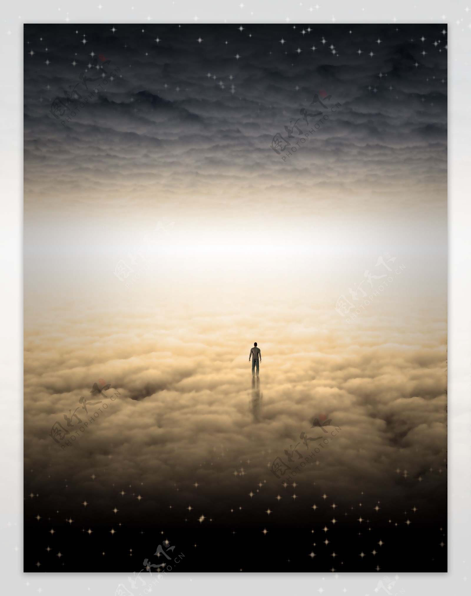 站在云朵上的人物高清图片素材