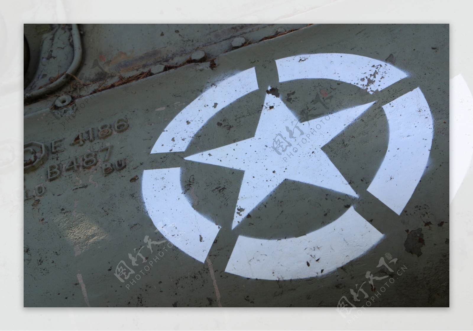 二战美军坦克五星标志特写