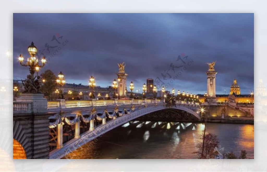 欧美夜景石桥拍摄图片