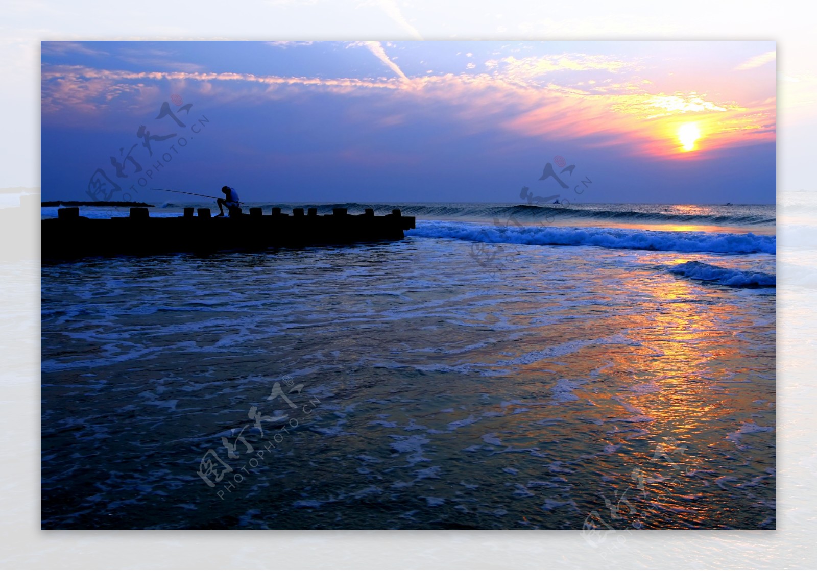 海岸落日图片