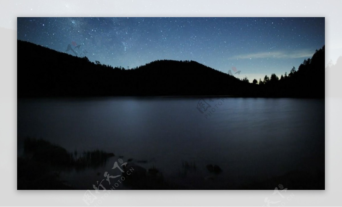 湖水夜景实拍视频素材