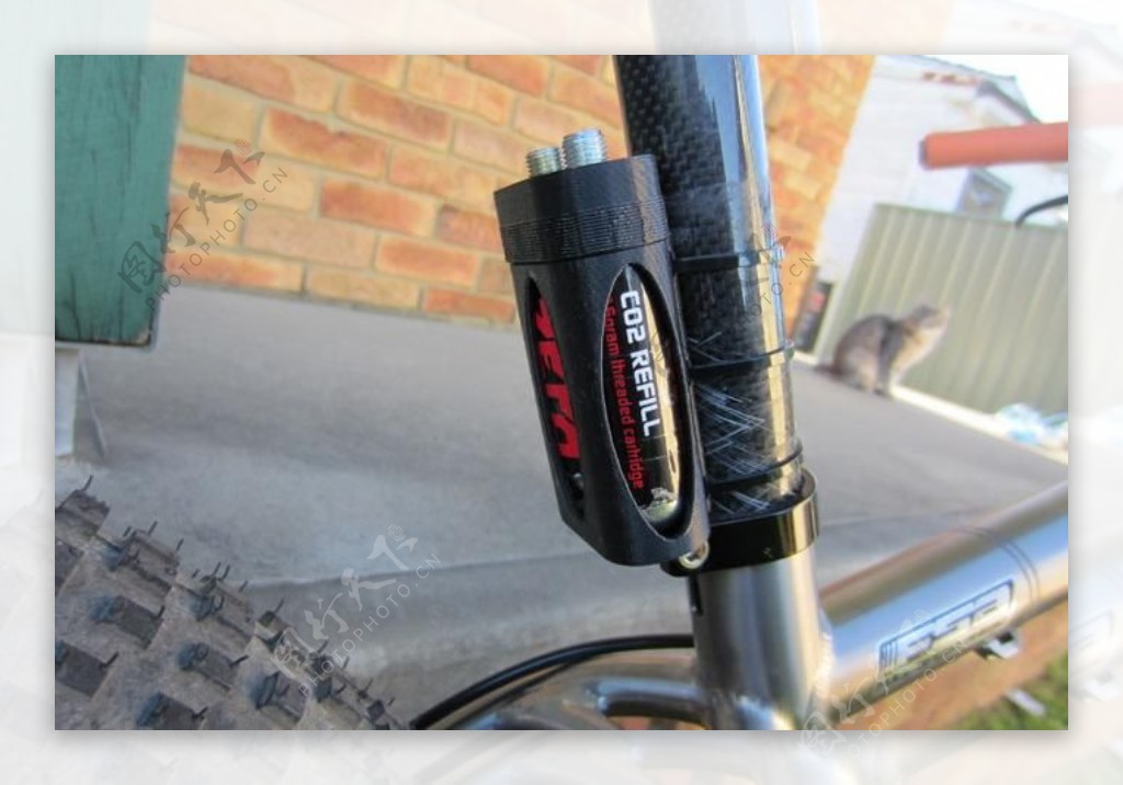 CO2的弹夹的自行车座管