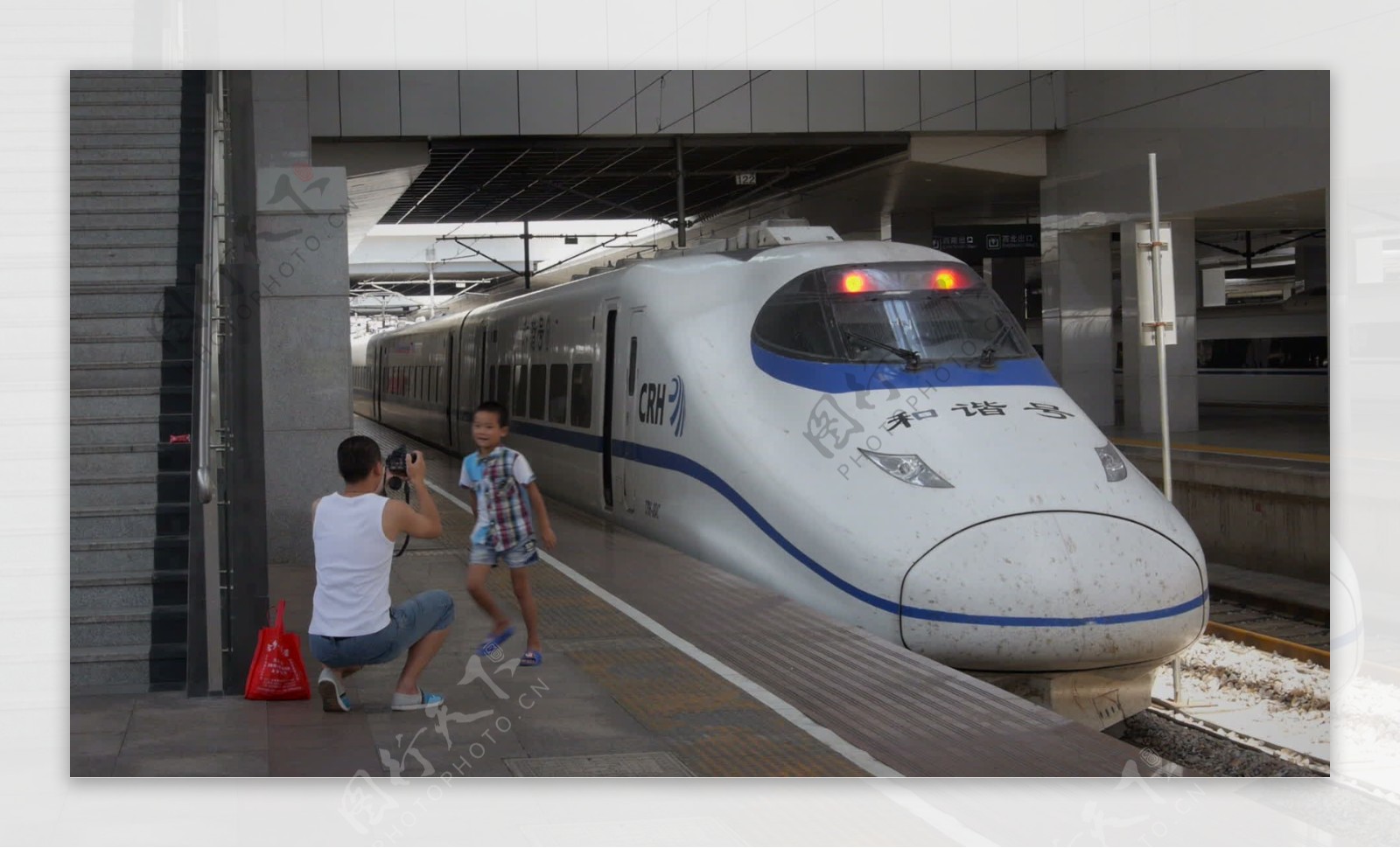 中国高速列车的录像视频免费下载