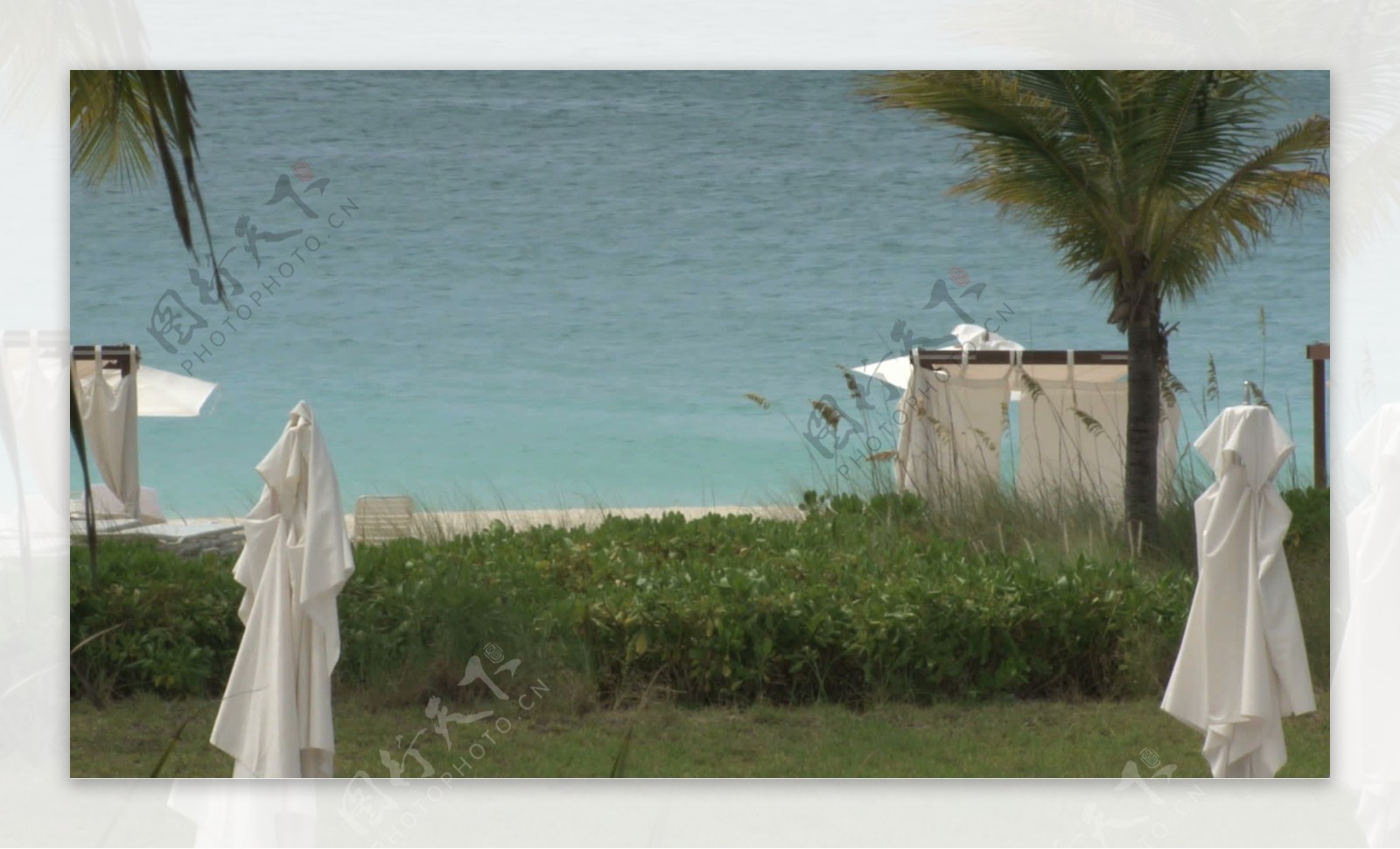 小屋在海滩度假酒店4股份的录像