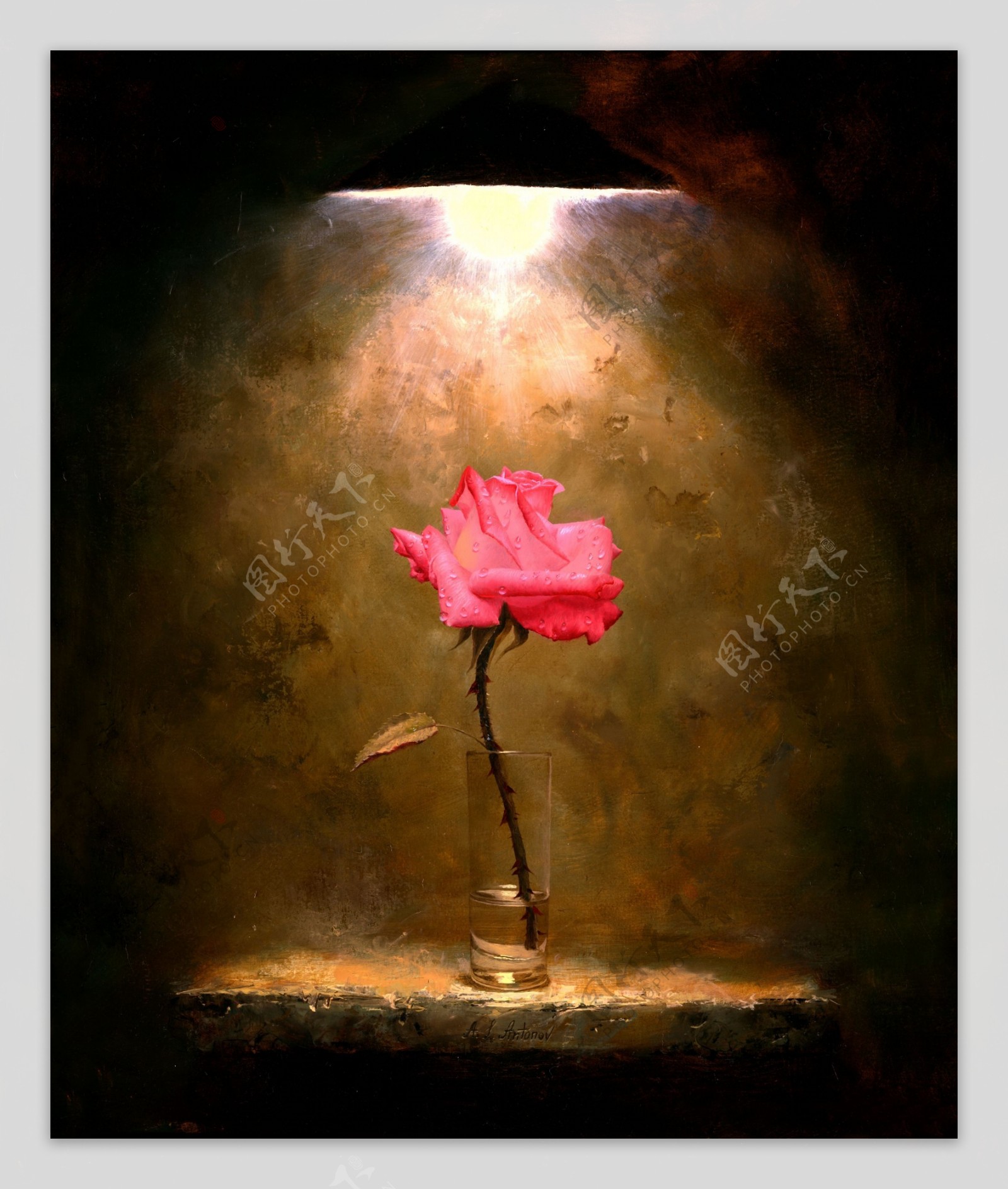 灯光下的杯中玫瑰花写实油画