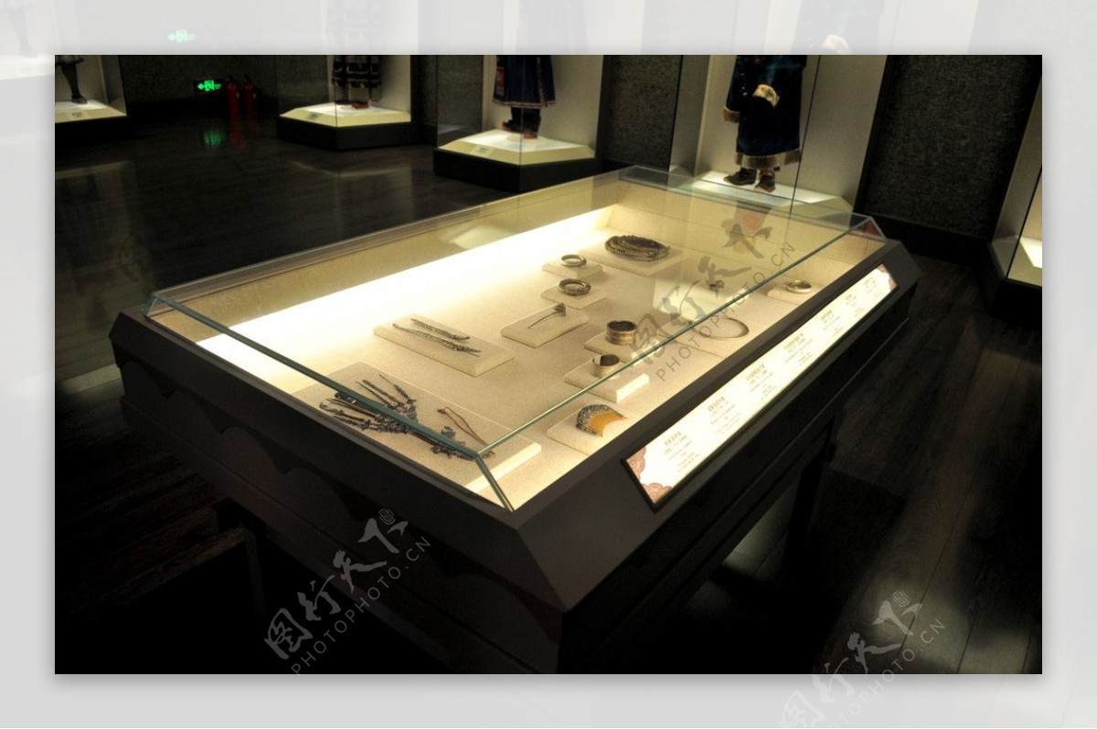 上海博物馆少数民族展示馆图片