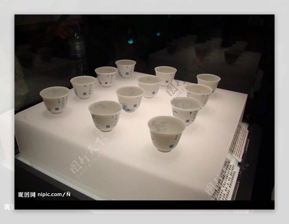 楚文化清官窑瓷器珍品图片