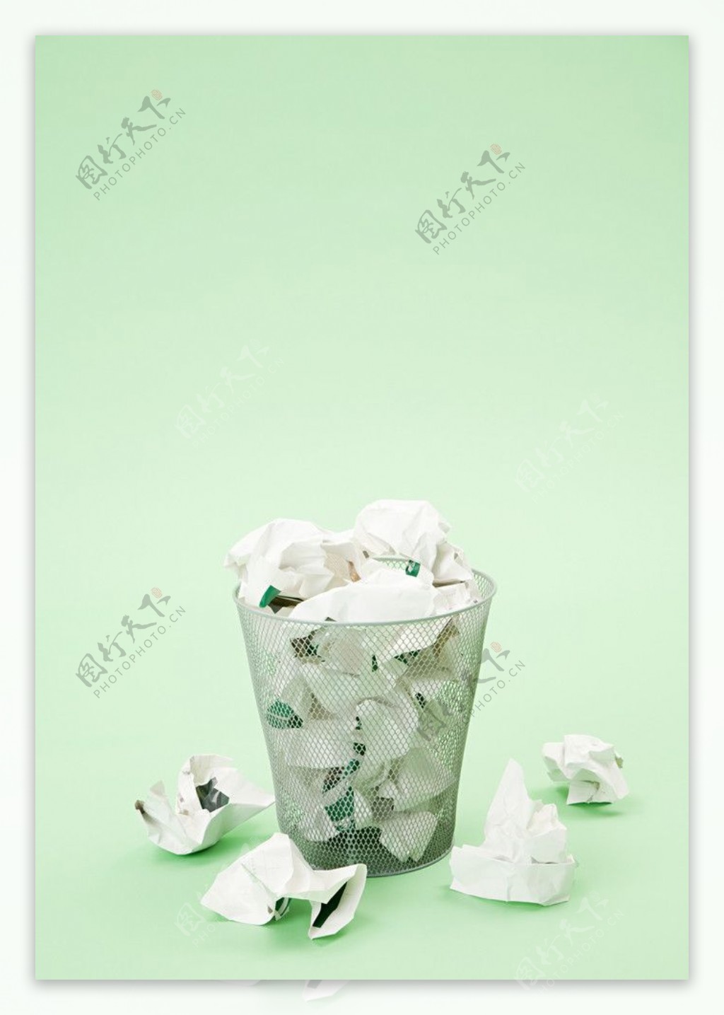 废纸篓图片