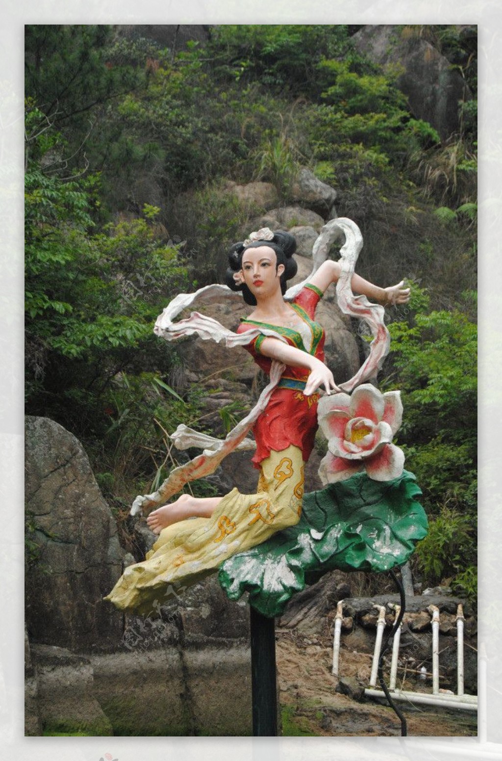 北辰山仙女瀑布图片