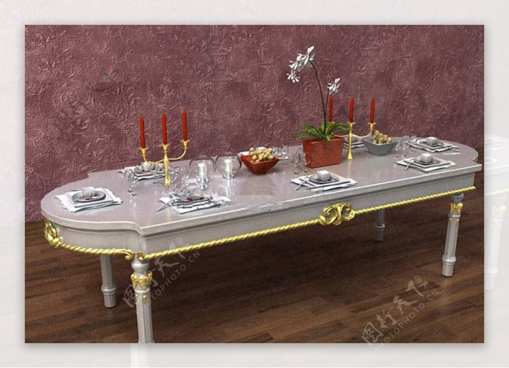 精致欧式家具华丽餐桌图片