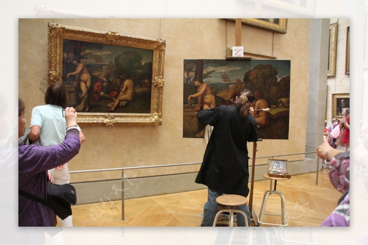 卢浮宫油画临摹现场图片