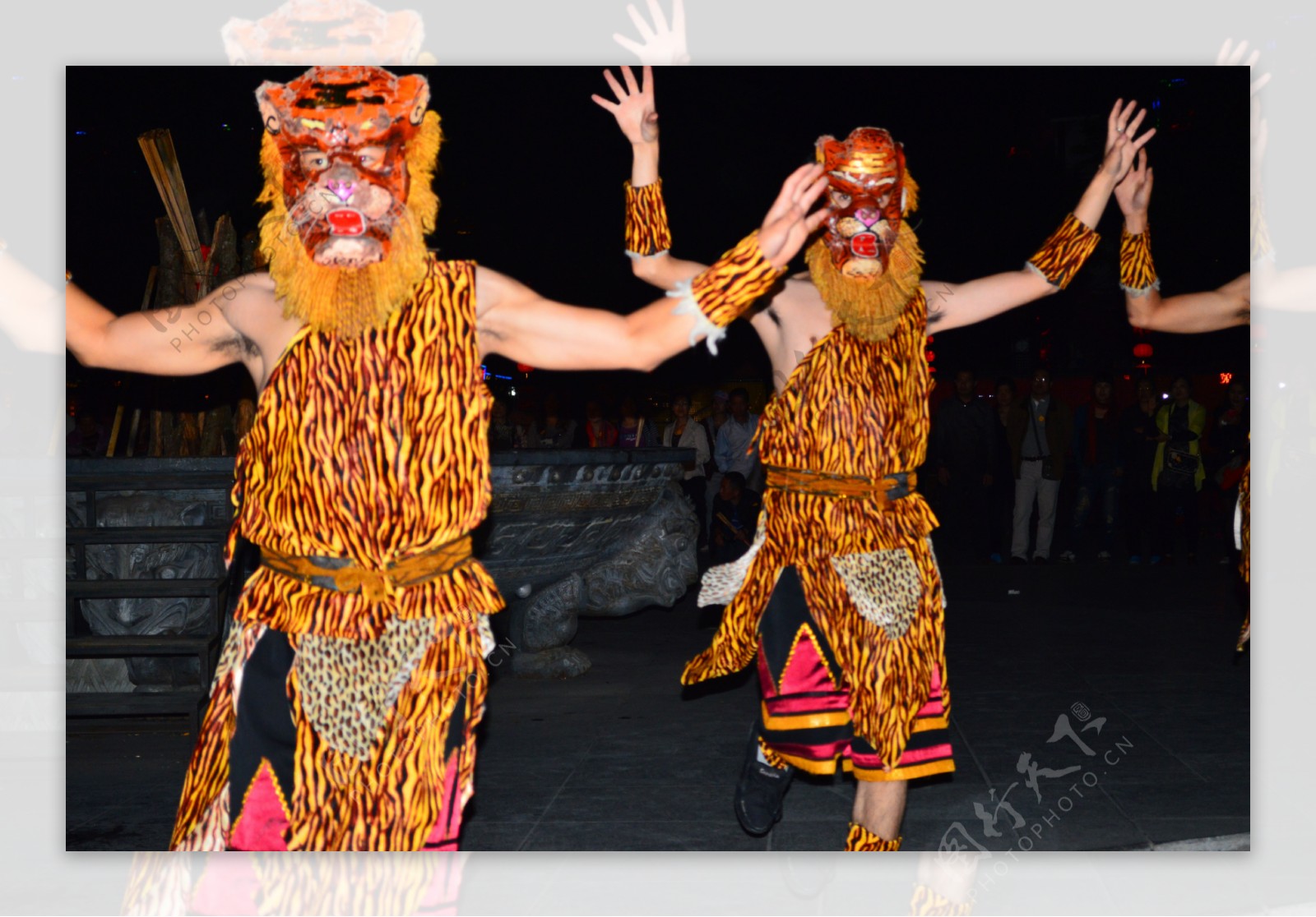 彝族舞蹈老虎笙图片