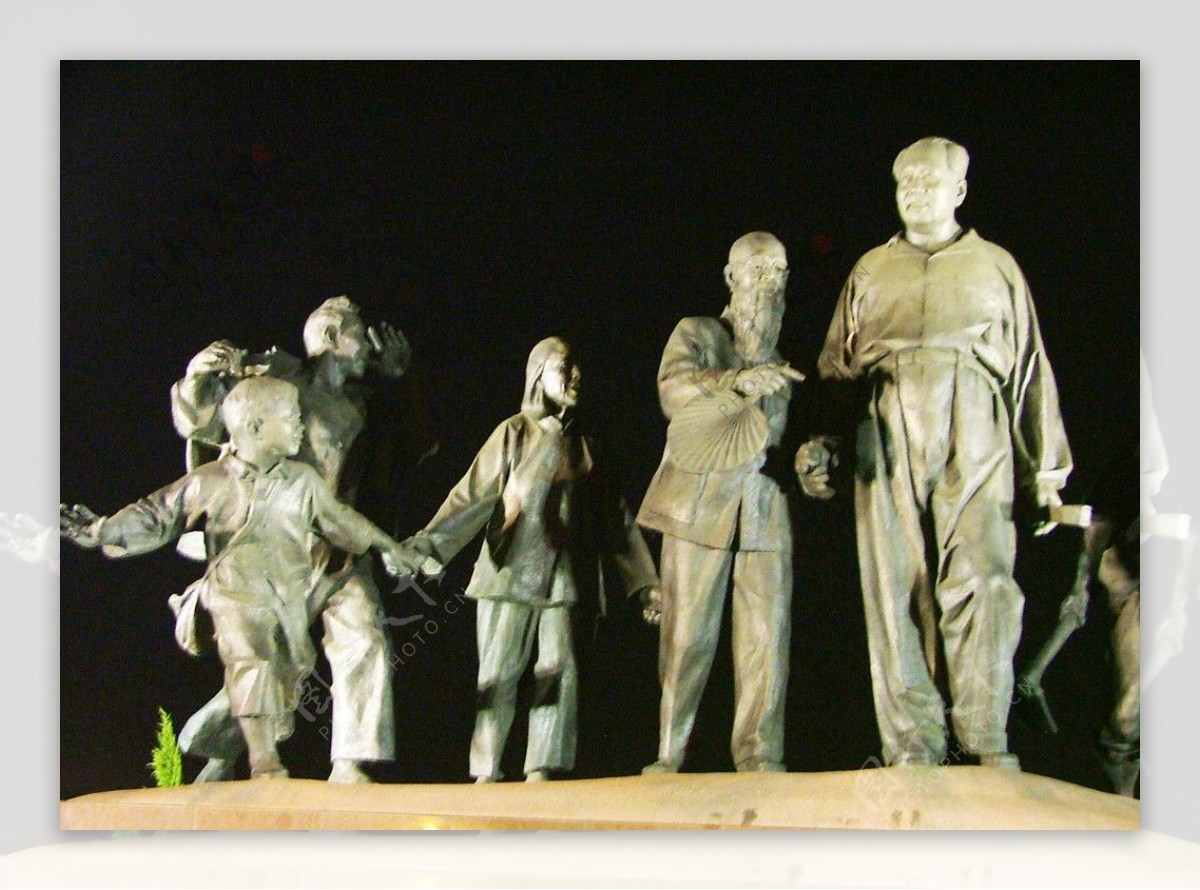 湘潭市东方红广场雕塑图片