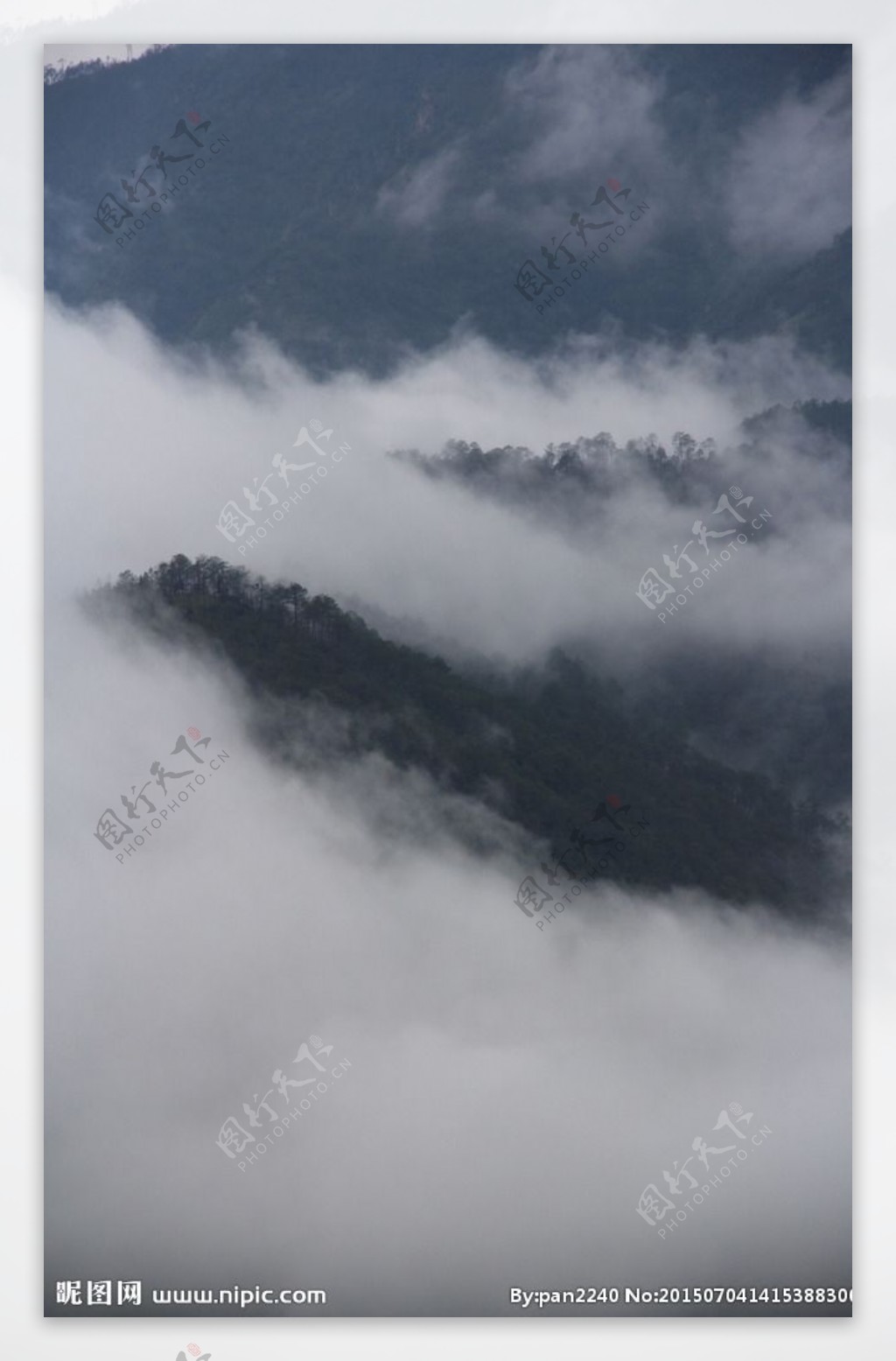 云雾图片