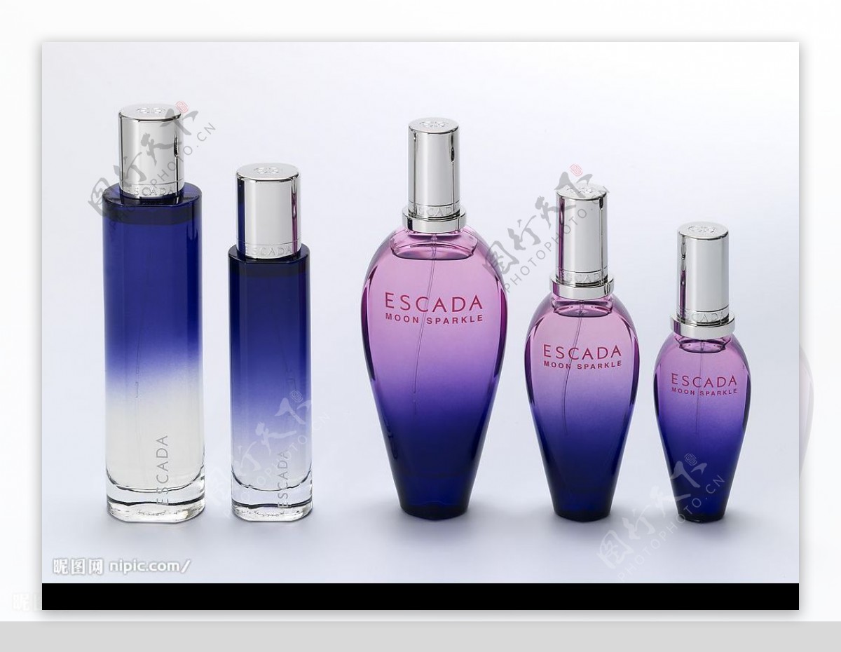 五瓶香水ESCADA法国图片
