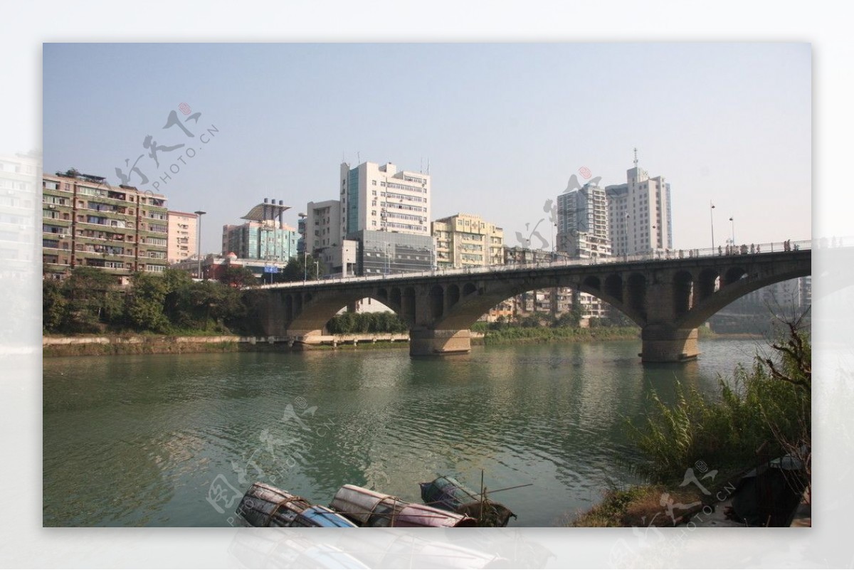 重庆市綦江大桥图片