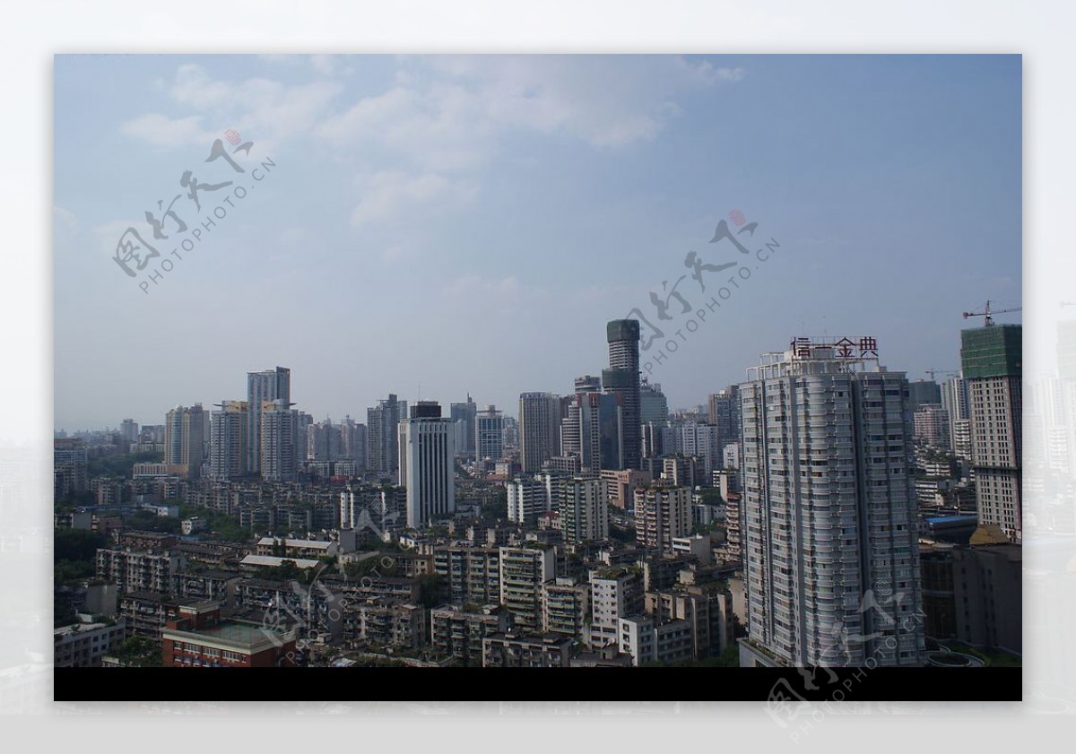 城市风景蓝天高楼图片