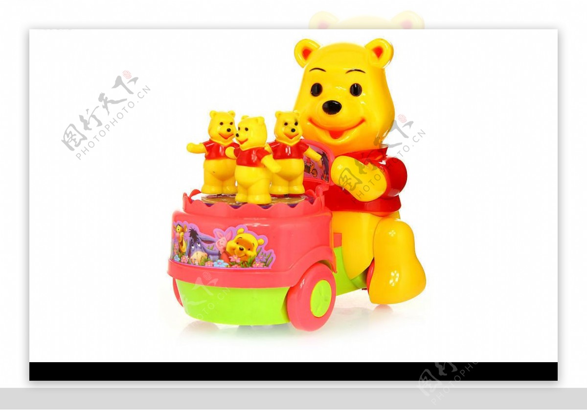 儿童玩具小熊敲鼓图片