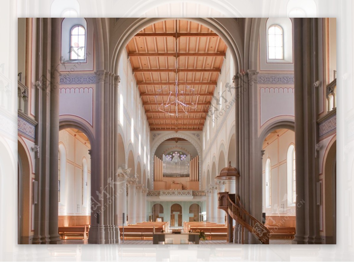 瑞士格拉鲁斯教堂内部图片