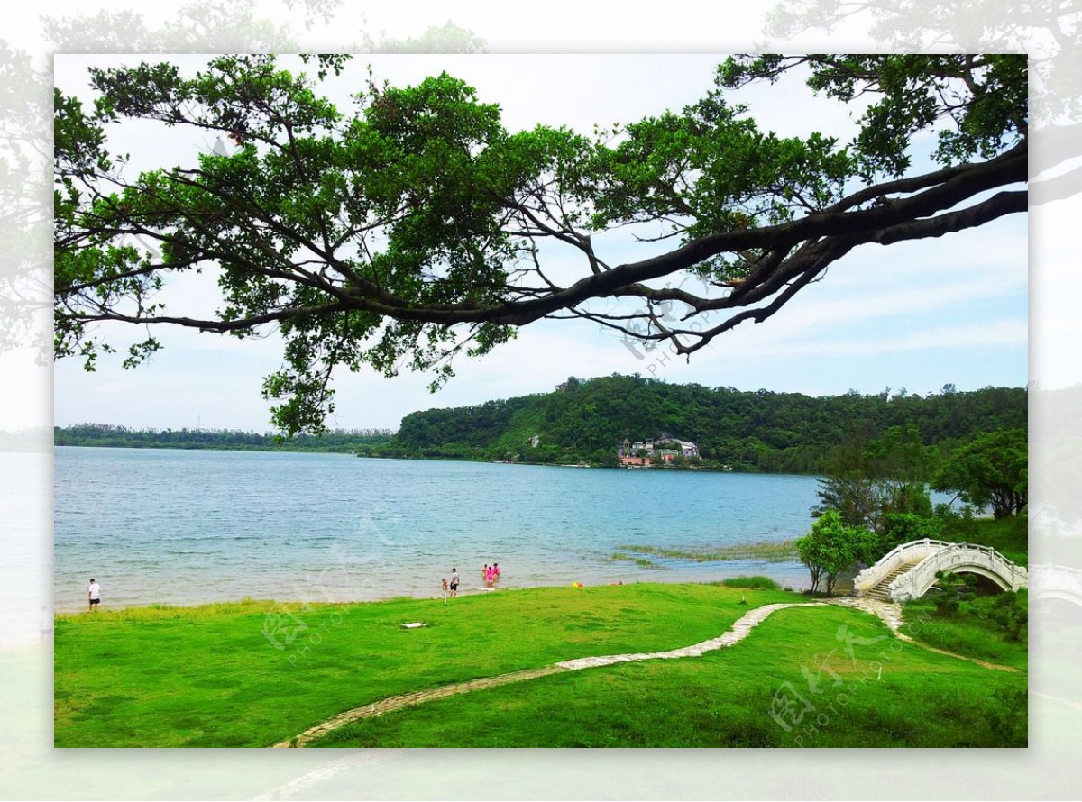 东海岛湖光岩图片