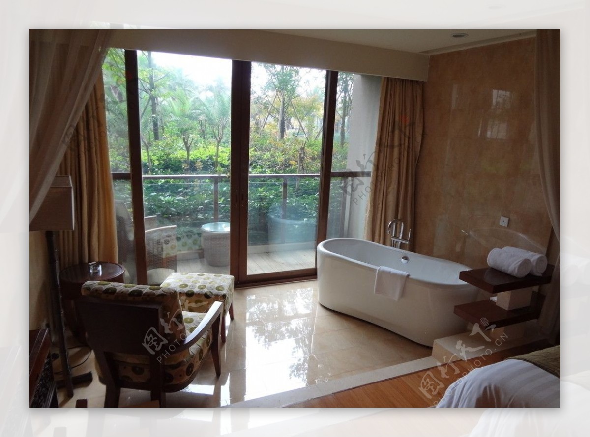 九龙湖酒店客房窗台图片