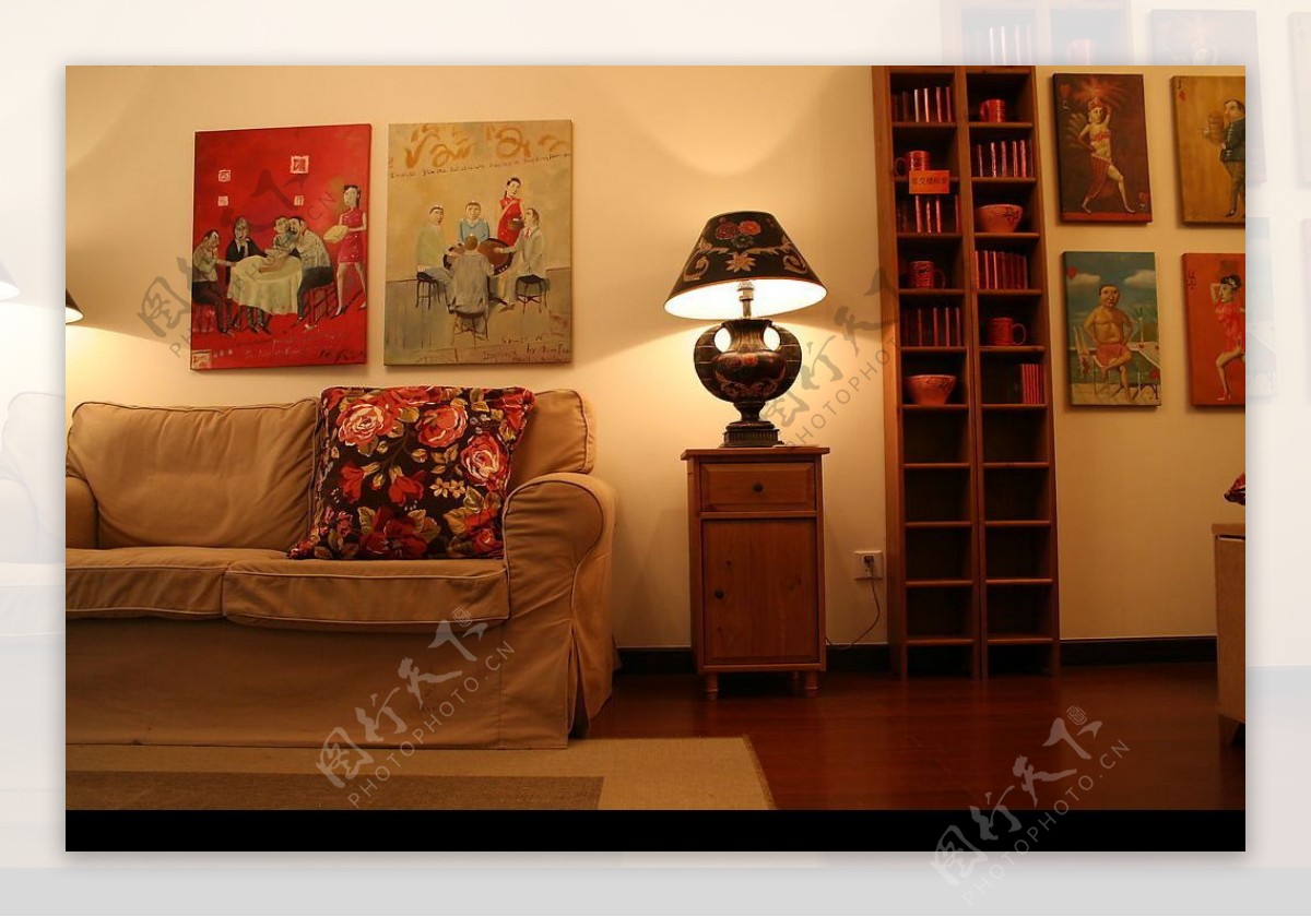 富有中国色彩的客厅图片