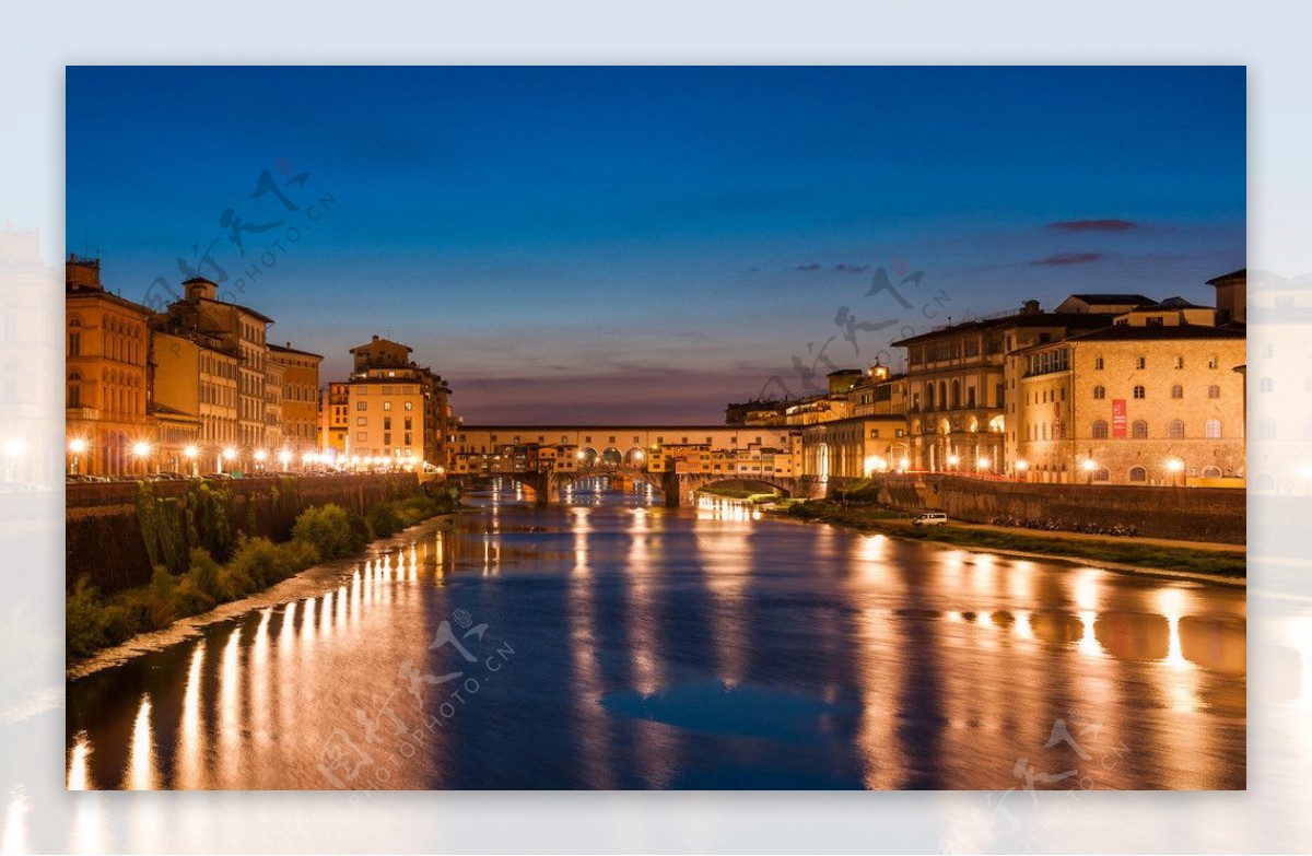 威尼斯夜景图片
