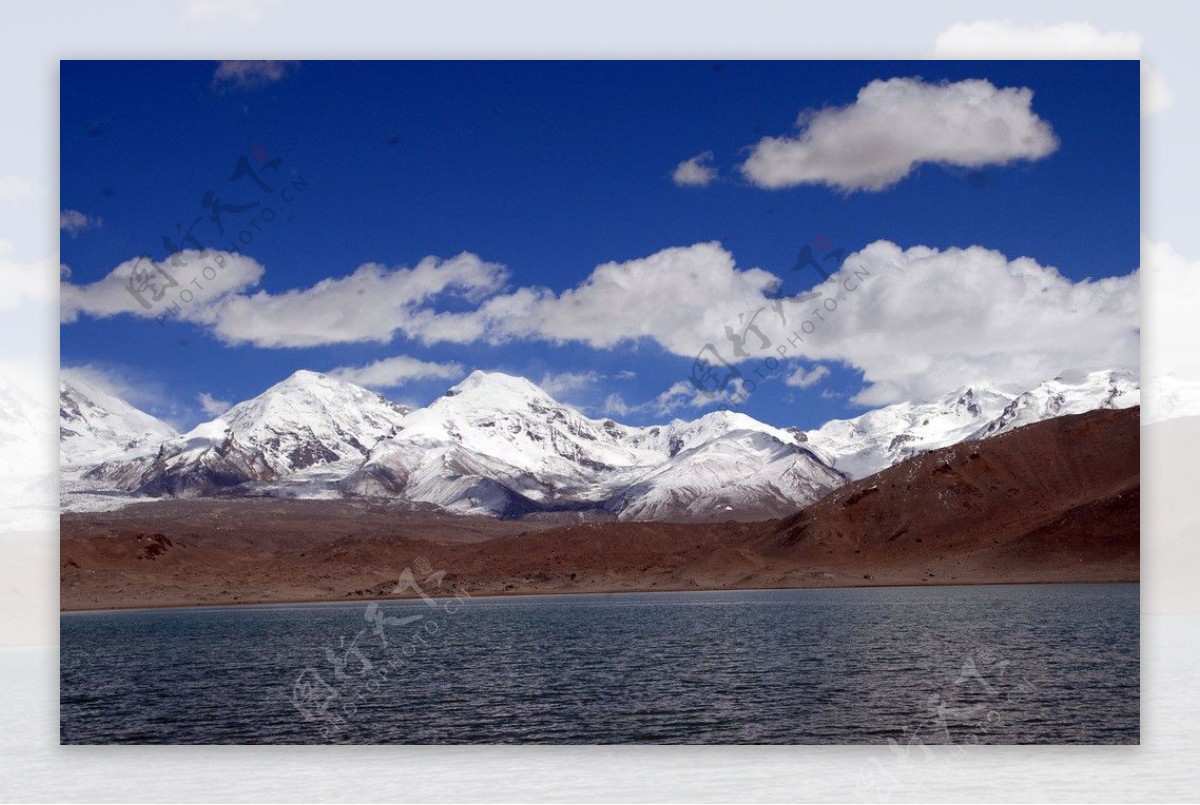 新疆风光喀湖图片