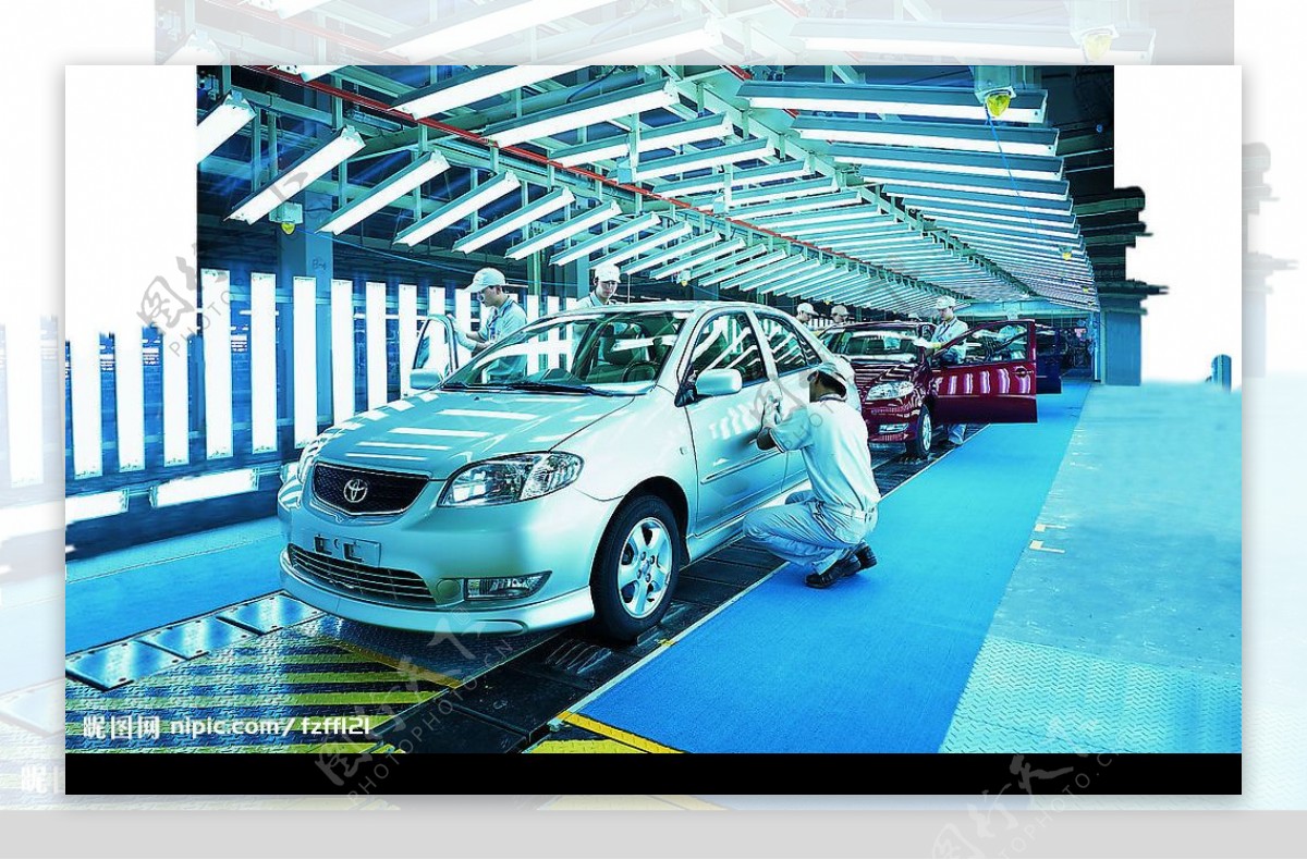 丰田汽车生产线图片