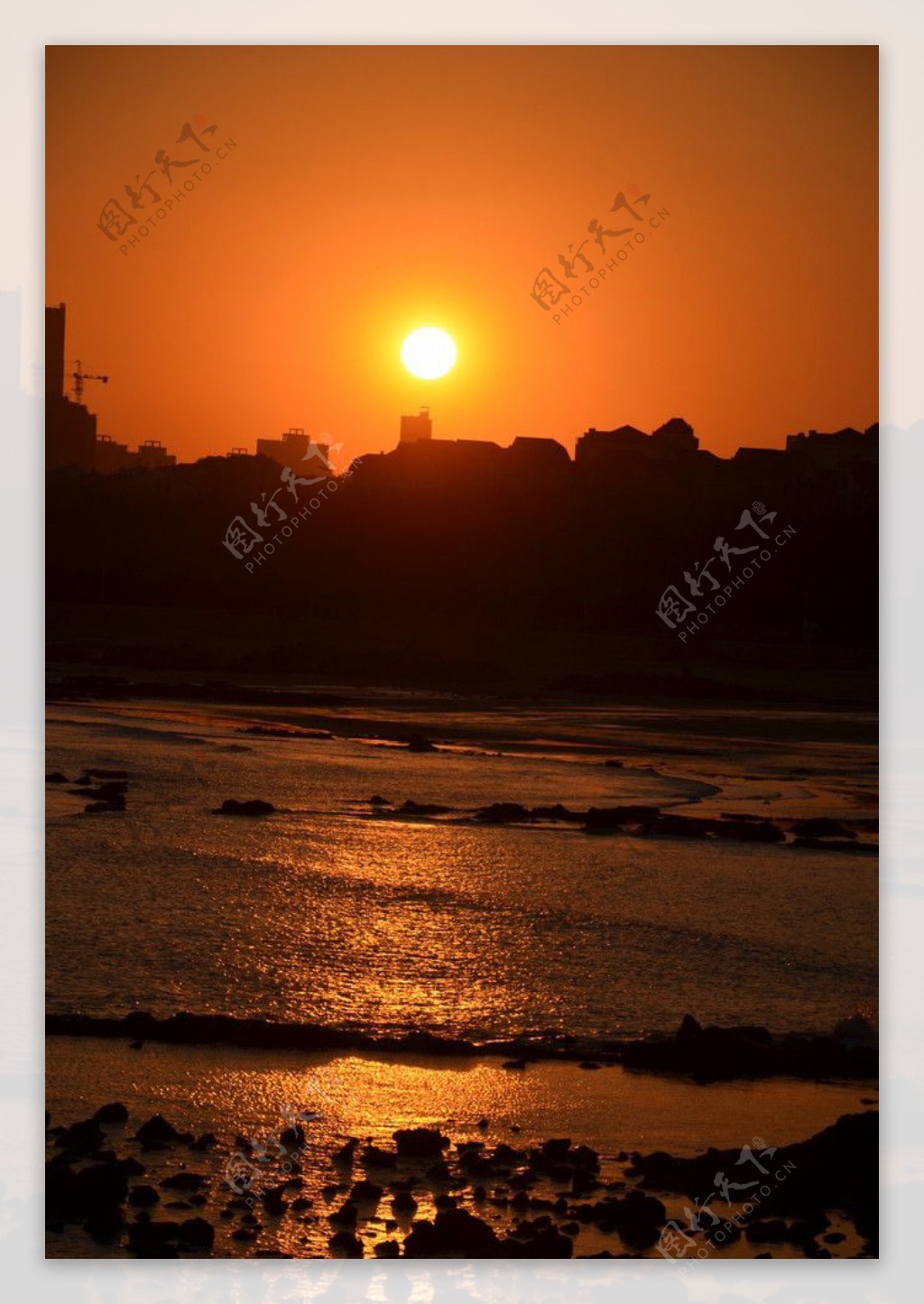 夕阳海景图片