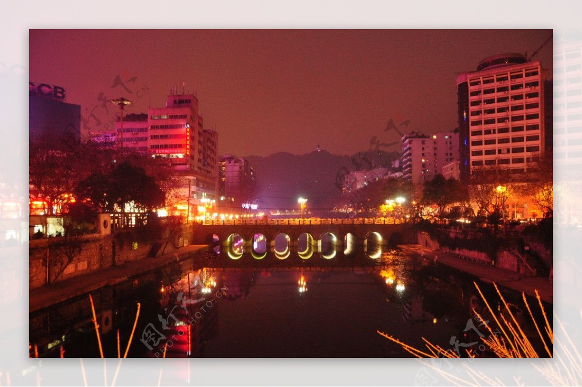 湘江河畔夜景图片