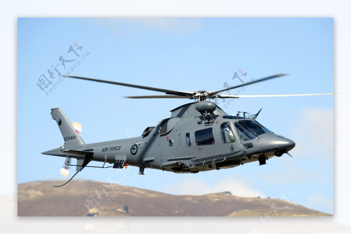 A109LUH直升机图片