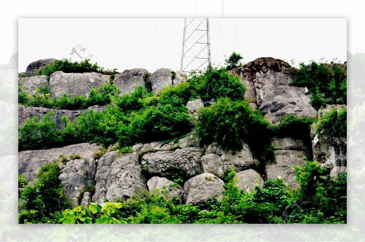 黑石山石壁图片