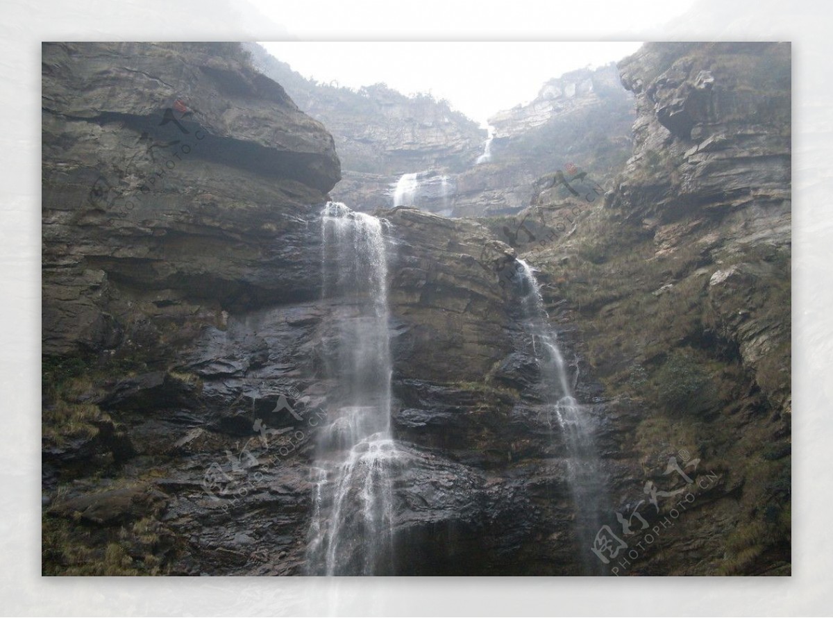 庐山瀑布图片