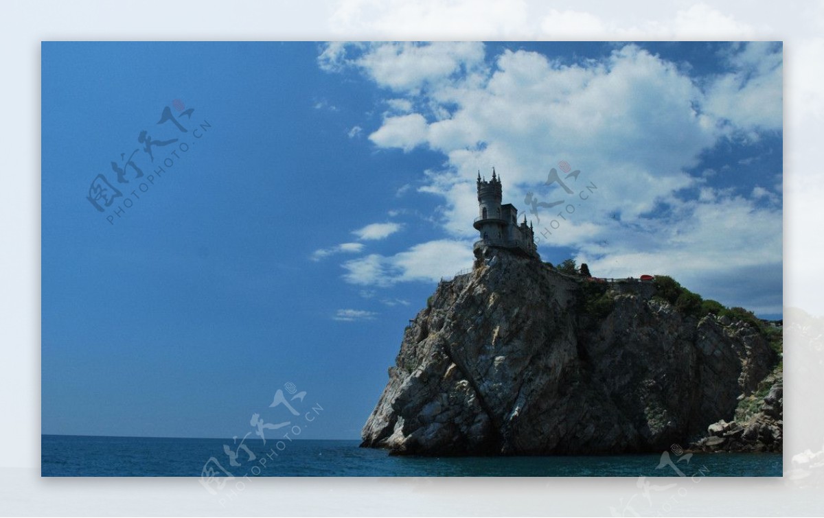 小岛城堡图片