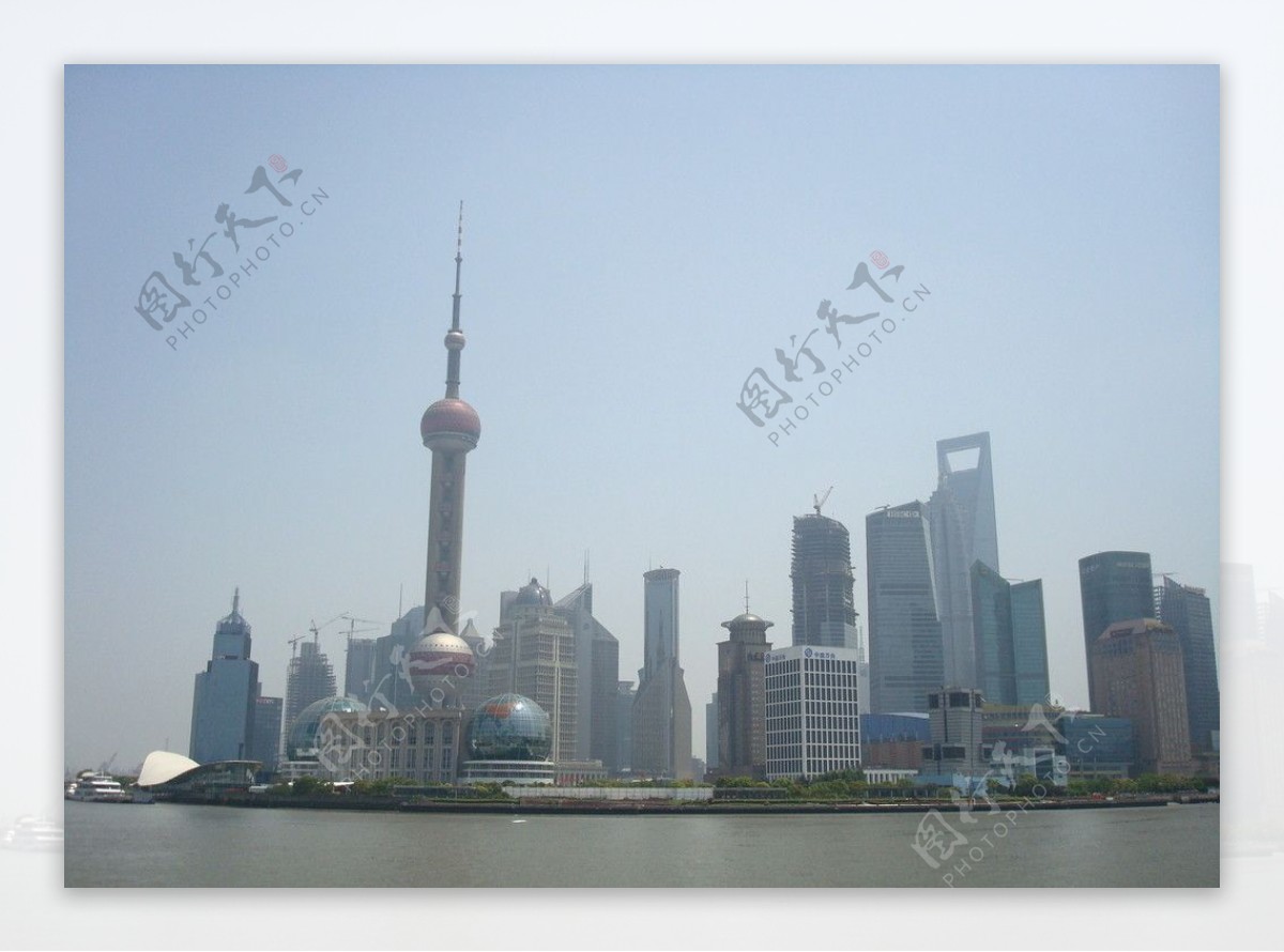 上海黄浦江东方明珠电视塔图片