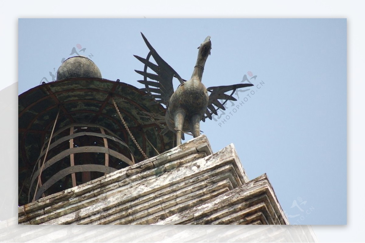 昆明风光东寺塔上的金鸡图片