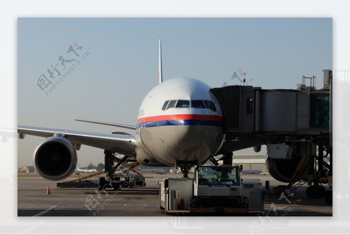 马航波音777客机图片