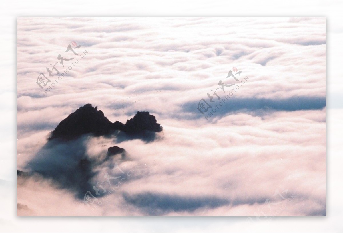 崂顶云海图片