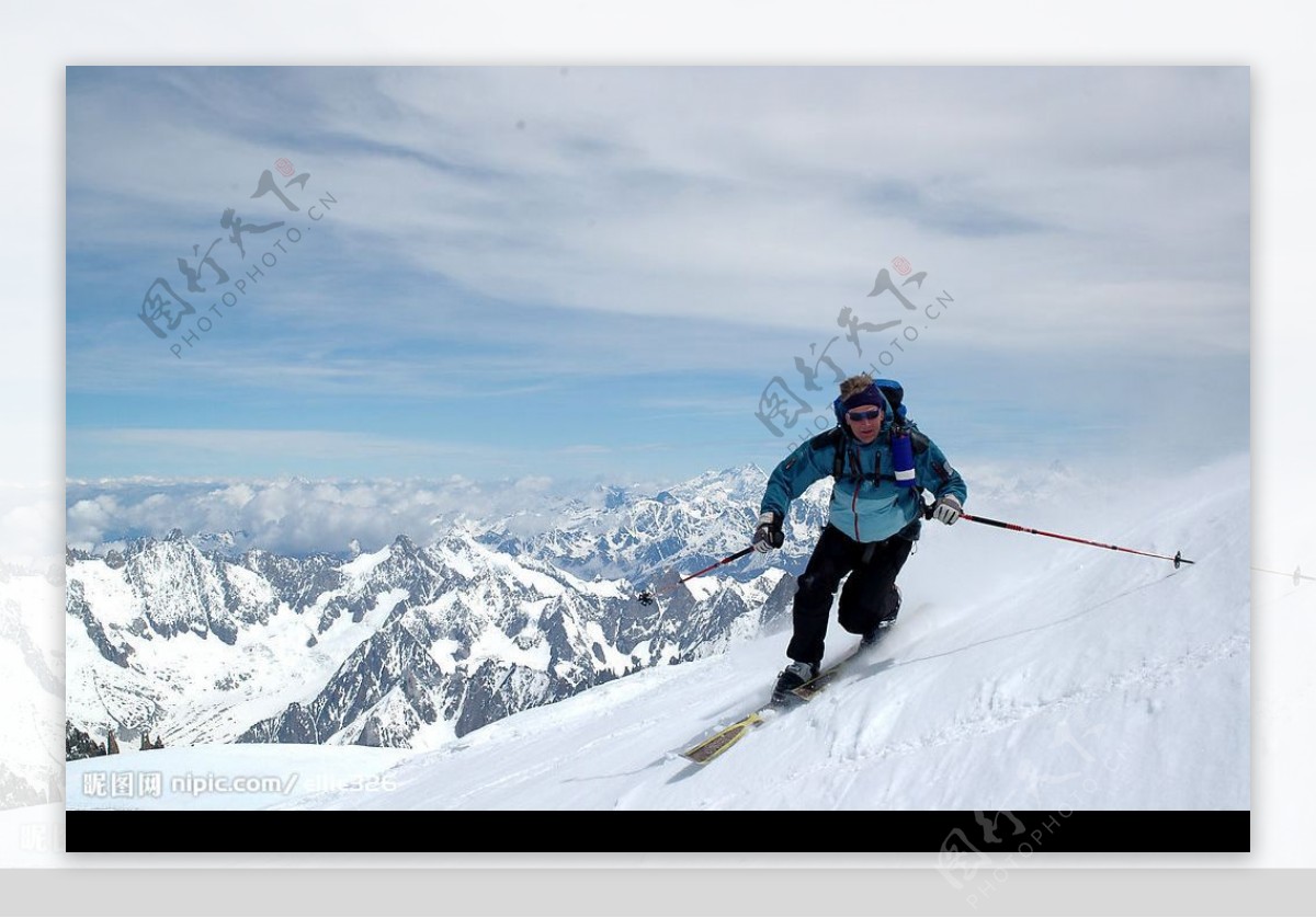 MontBlanc雪山滑雪图片