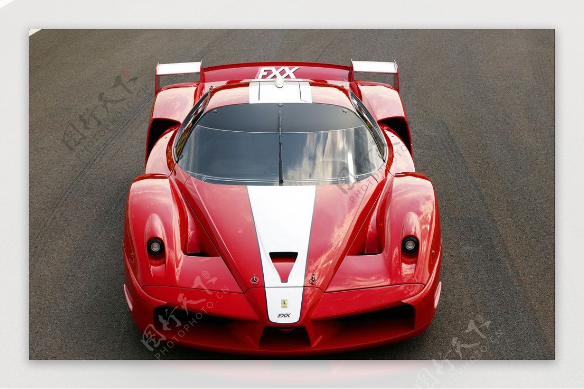法拉利FXX限量版红色跑车图片