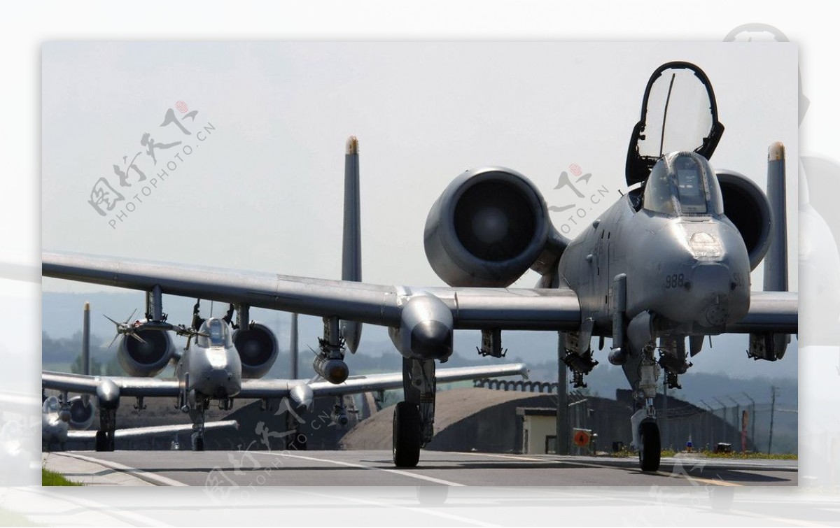 现代军事A10小牛攻击机图片