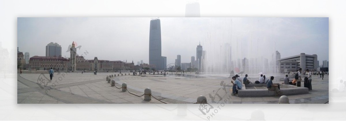 天津站前广场图片