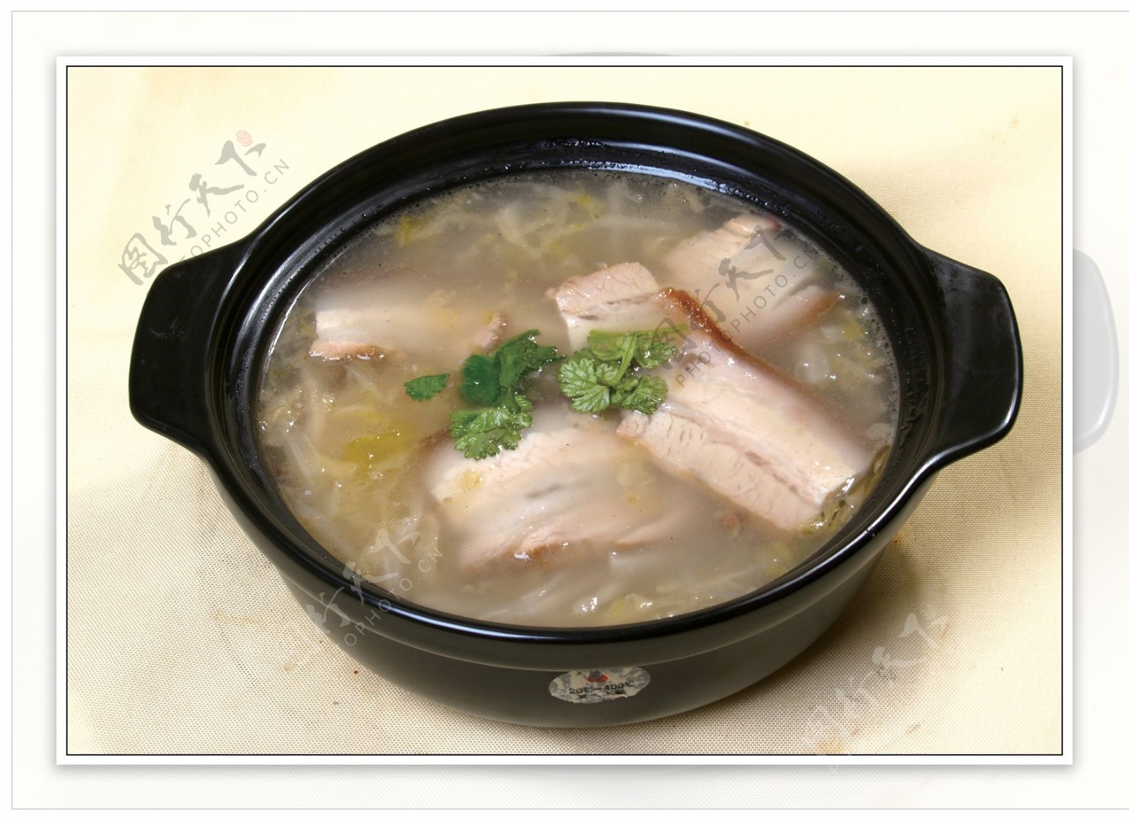 砂锅酸菜白肉粉丝图片