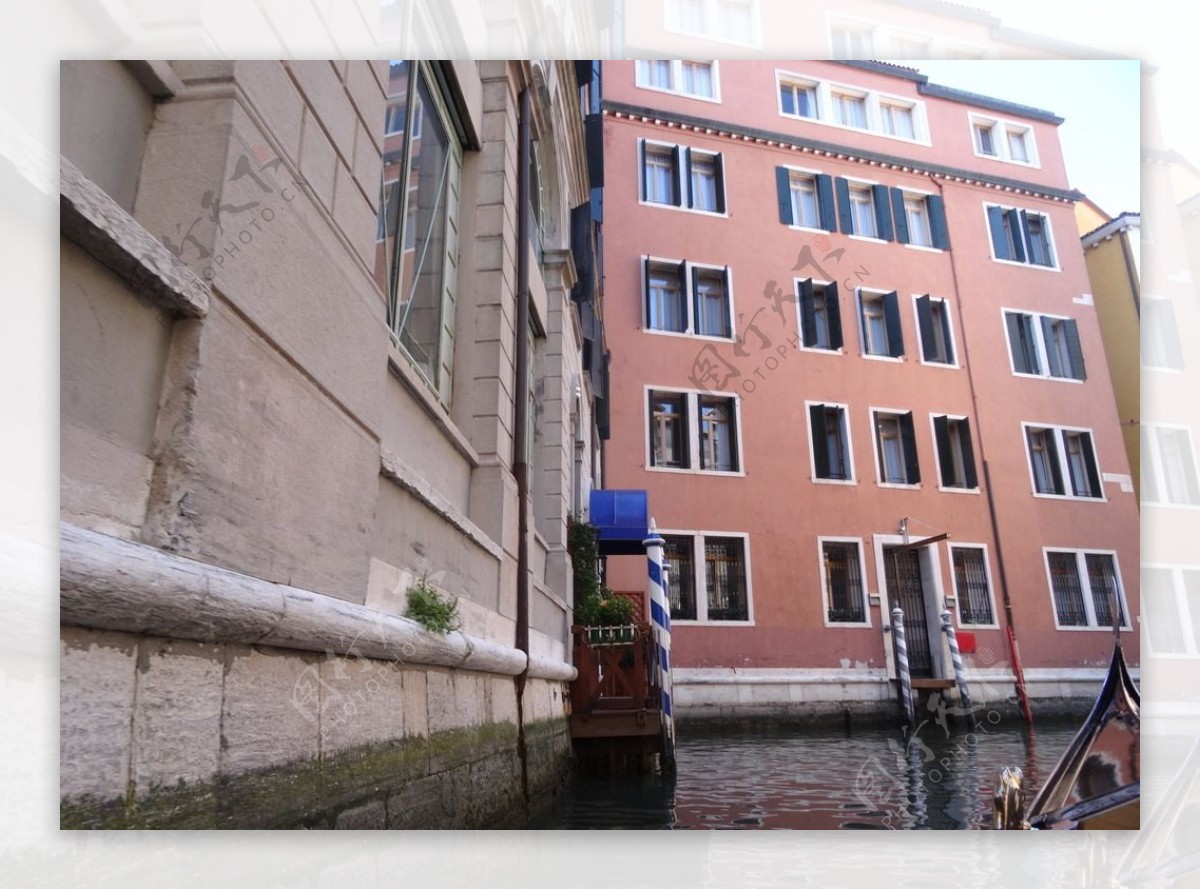 威尼斯水城的小巷图片
