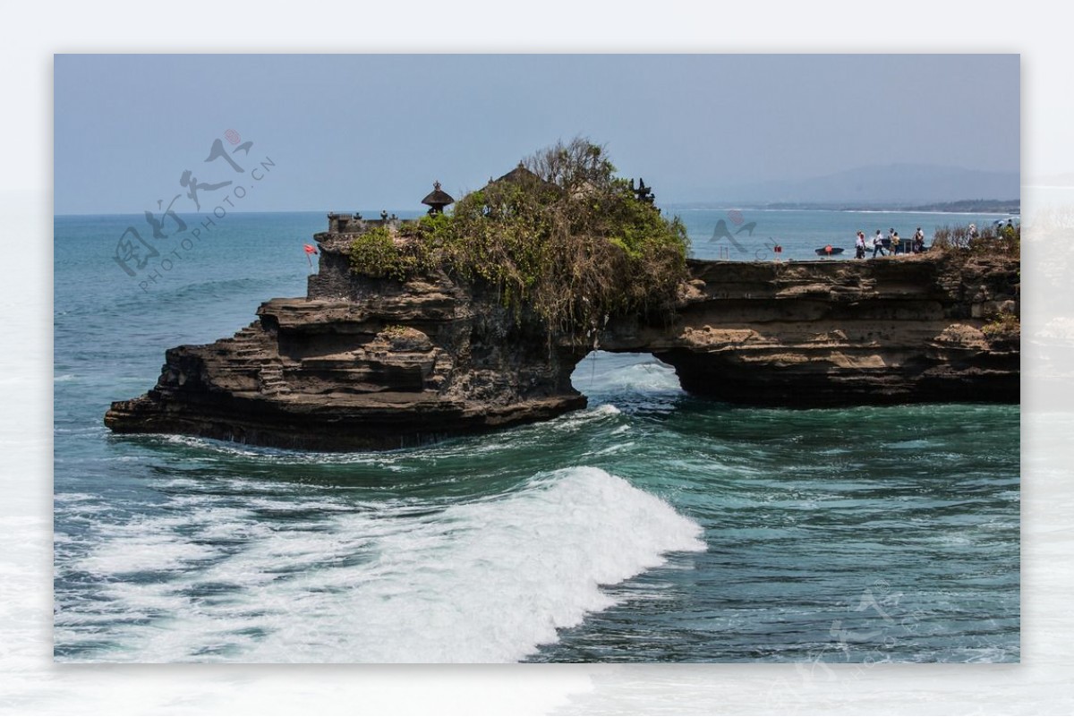 巴厘岛汹涌的海潮图片