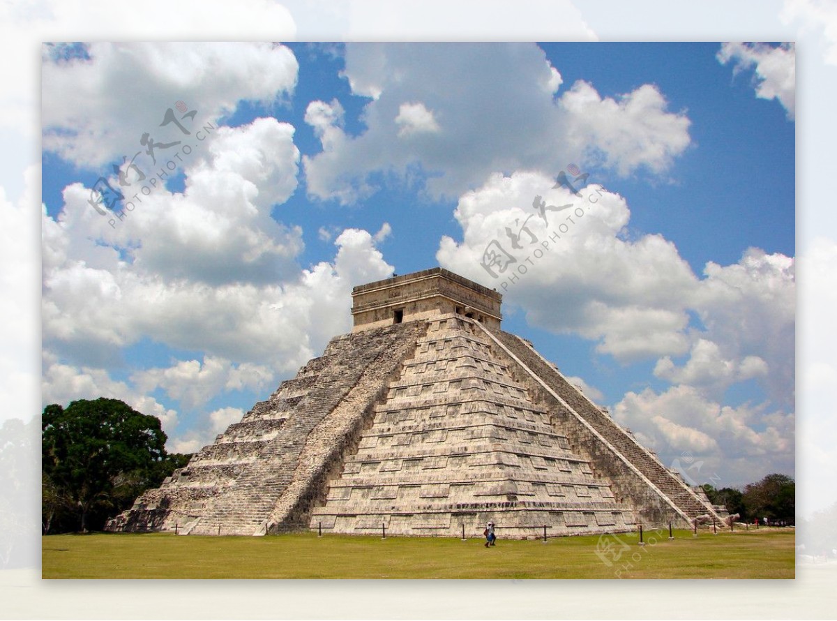 墨西哥特奥蒂瓦坎太阳金字塔图片