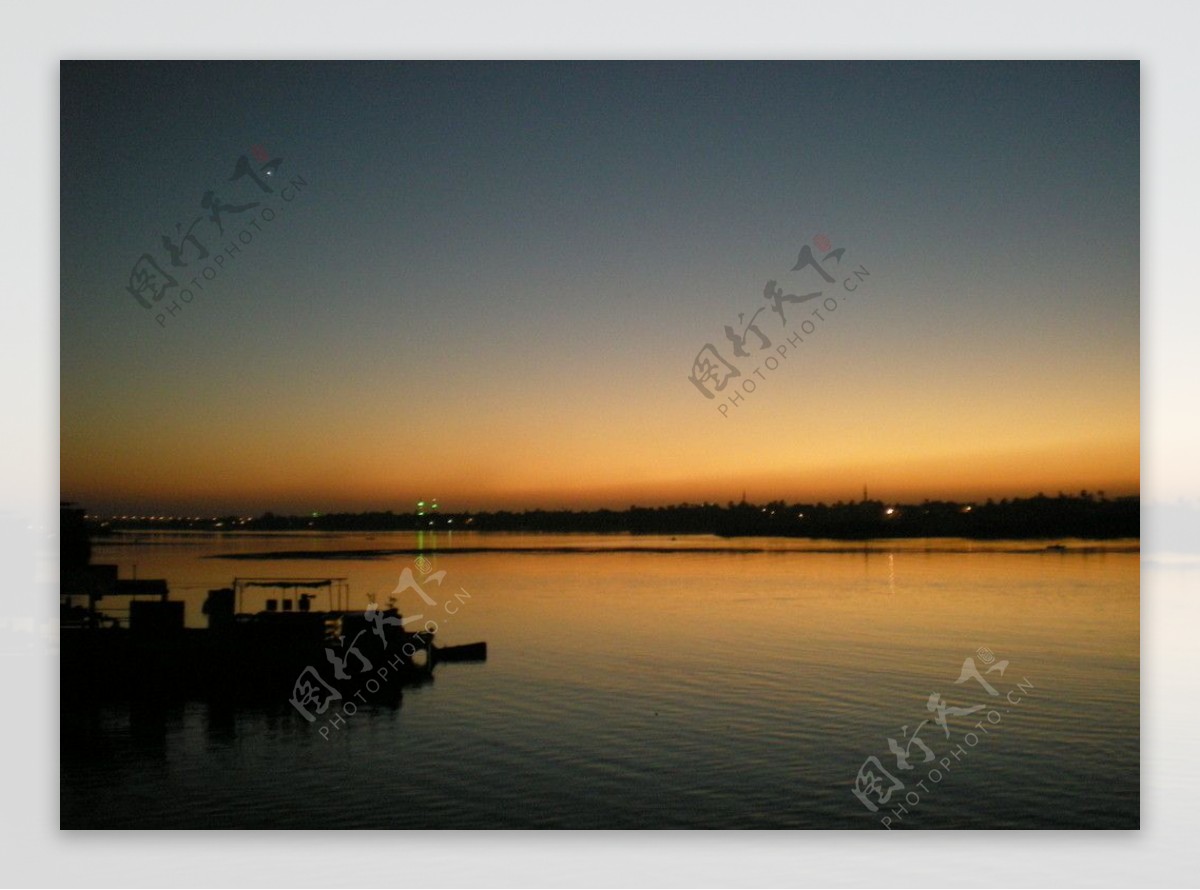 埃及落日图片