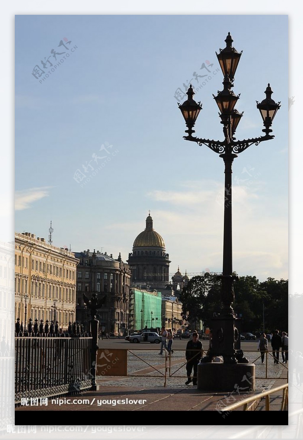 莫斯科建筑和路灯图片