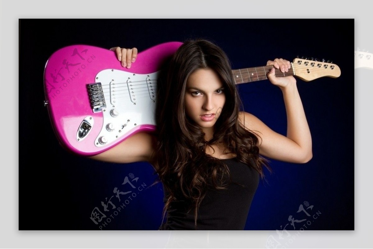 个性吉他少女图片